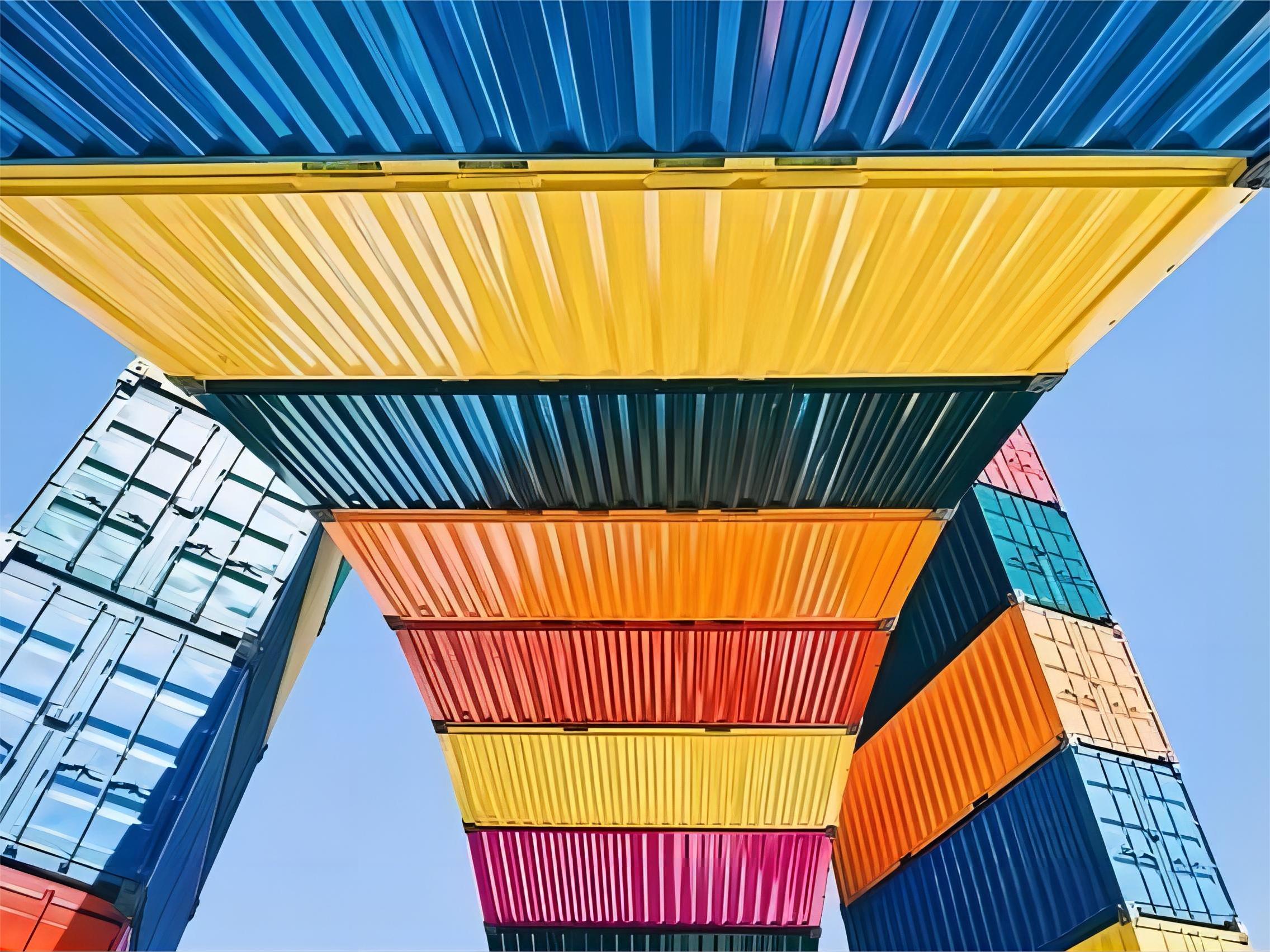 Global air freight logistics network connecting China and the USA